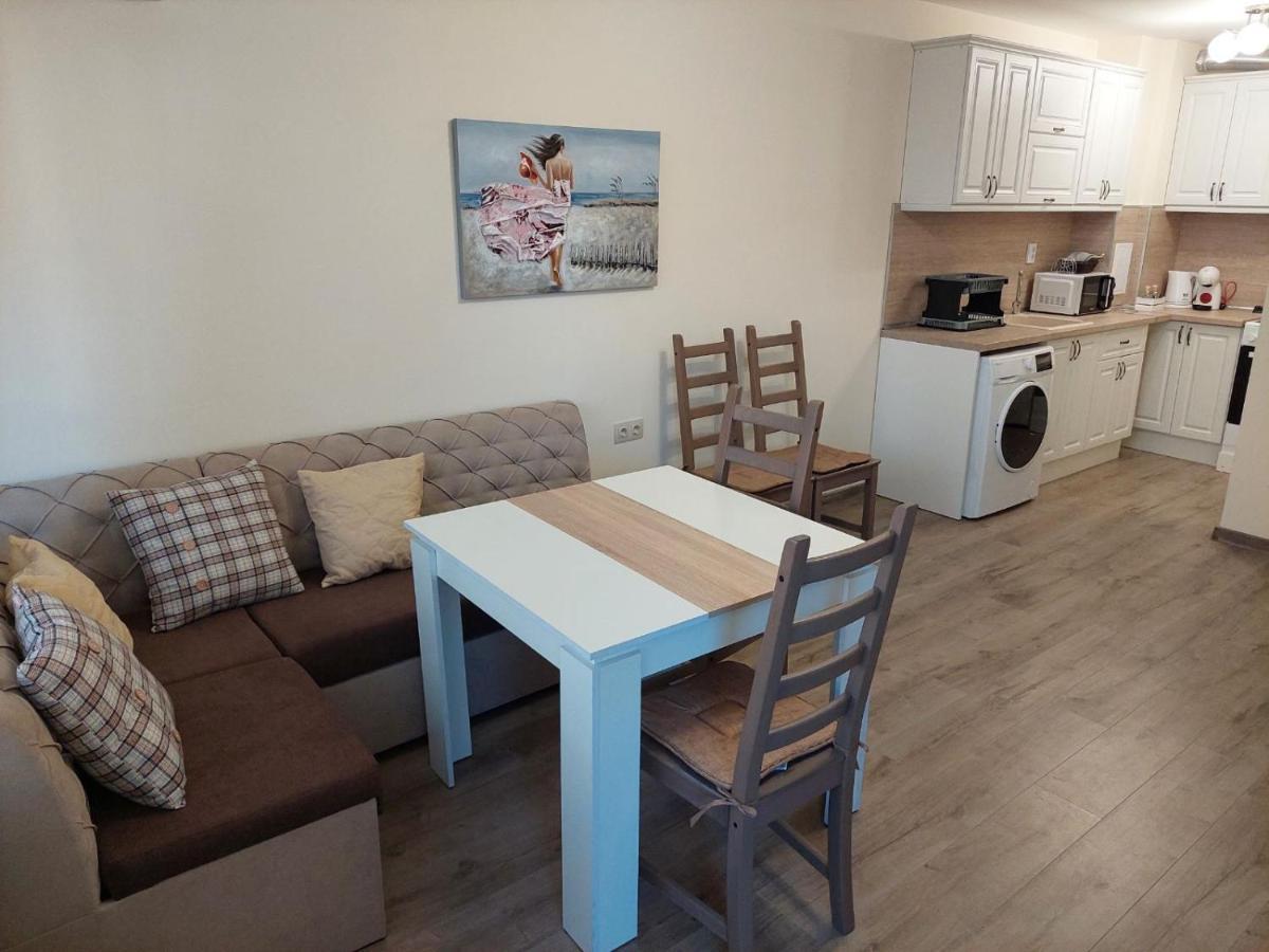 за гости делукс Apartment *