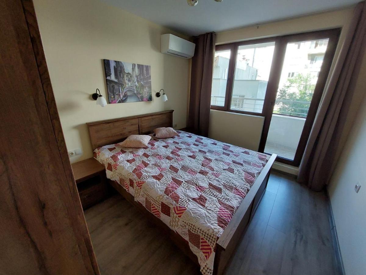 за гости делукс Apartment Burgas City