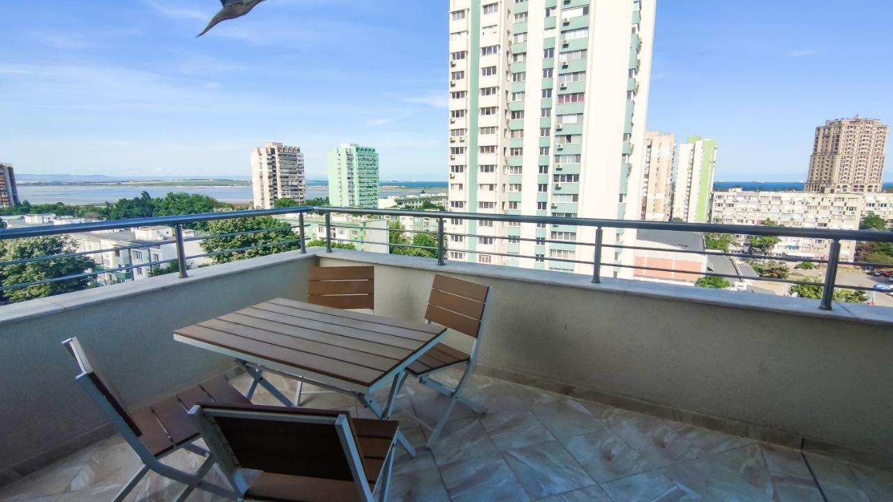 за гости делукс Apartment *