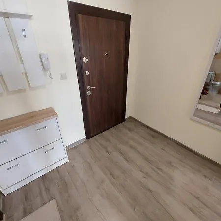 Апартаменти За Гости Делукс Burgas City Exterior foto